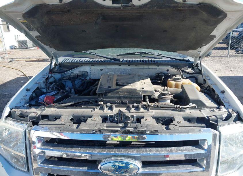 Photo 10 of 2007 Ford Expedition EL XLT (VIN 1FMFK16547LA94739)