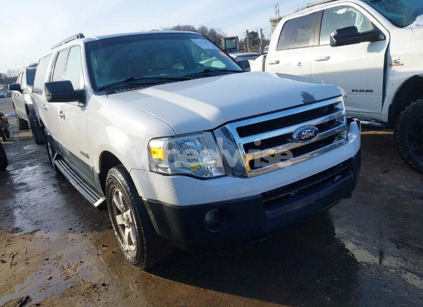 2007 Ford Expedition EL XLT (VIN 1FMFK165X7LA24260) main photo