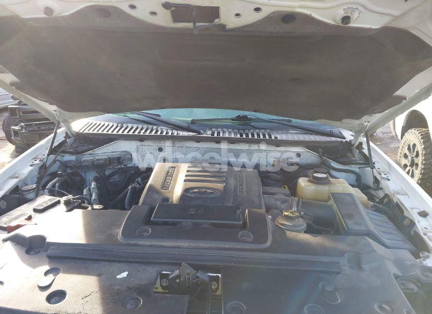 Photo 10 of 2007 Ford Expedition EL XLT (VIN 1FMFK165X7LA24260)
