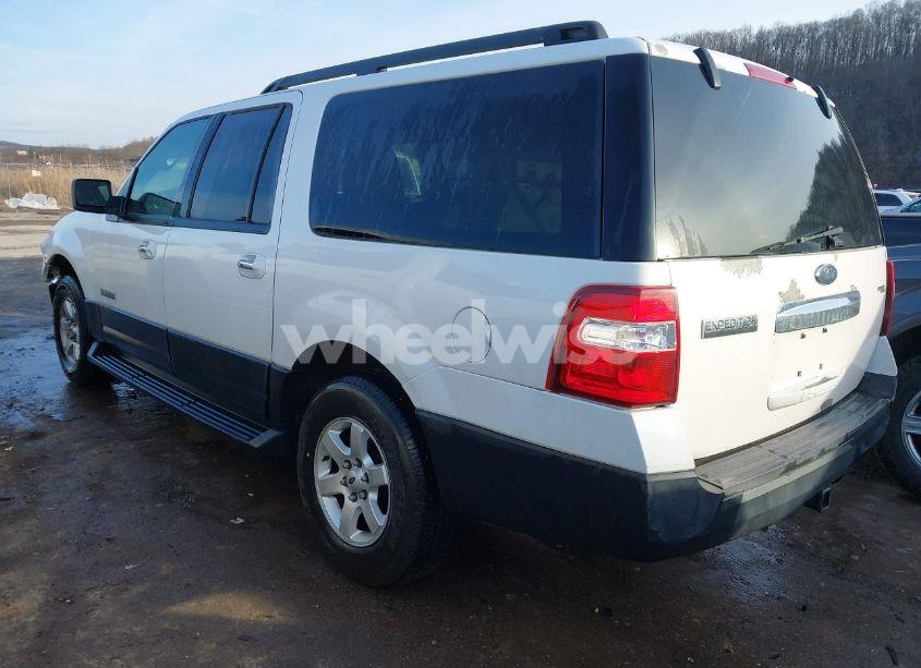Photo 3 of 2007 Ford Expedition EL XLT (VIN 1FMFK165X7LA24260)