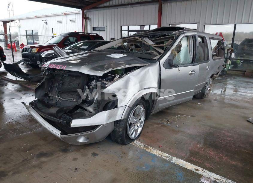 Photo 2 of 2009 Ford Expedition EL LIMITED (VIN 1FMFK19529LA12909)