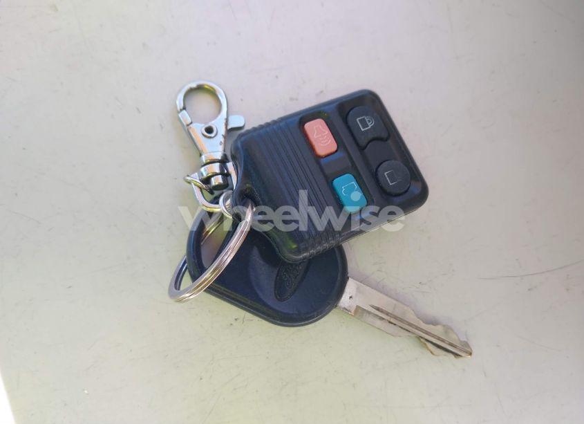 Photo 11 of 2008 Ford Expedition EL LIMITED (VIN 1FMFK19548LA60555)