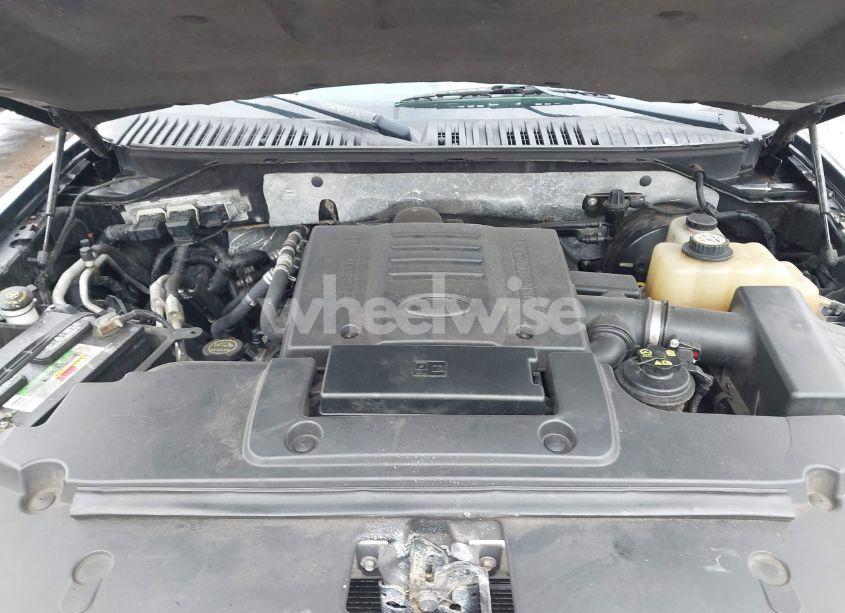 Photo 10 of 2007 Ford Expedition XLT (VIN 1FMFU15507LA64326)