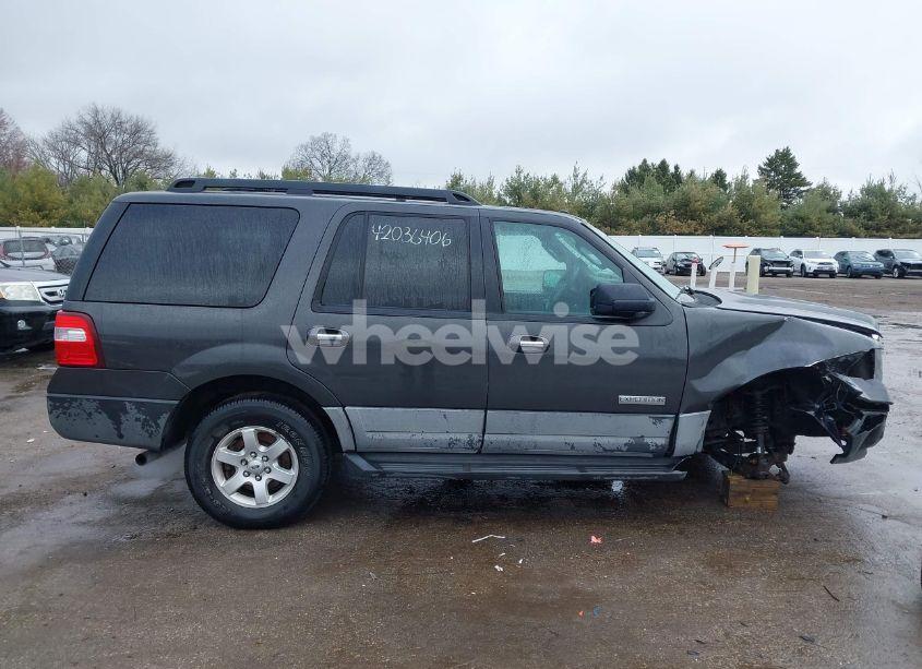 Photo 14 of 2007 Ford Expedition XLT (VIN 1FMFU15507LA64326)