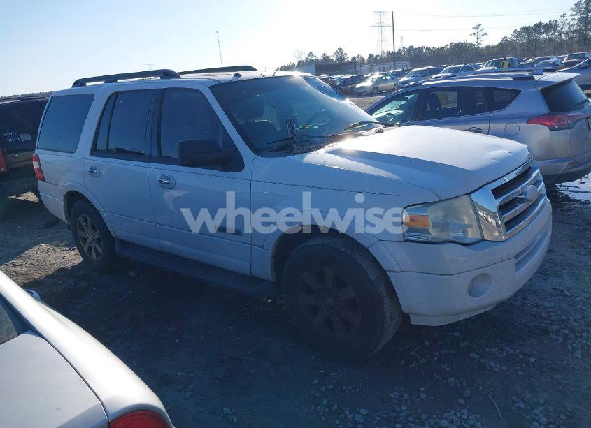 2008 Ford Expedition XLT (VIN 1FMFU15508LA27343) main photo