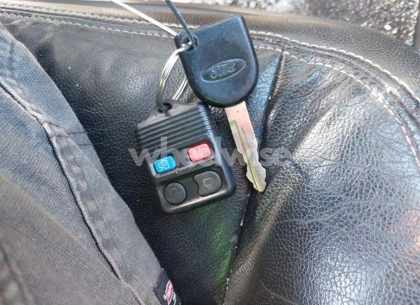 Photo 11 of 2008 Ford Expedition XLT (VIN 1FMFU15508LA27343)