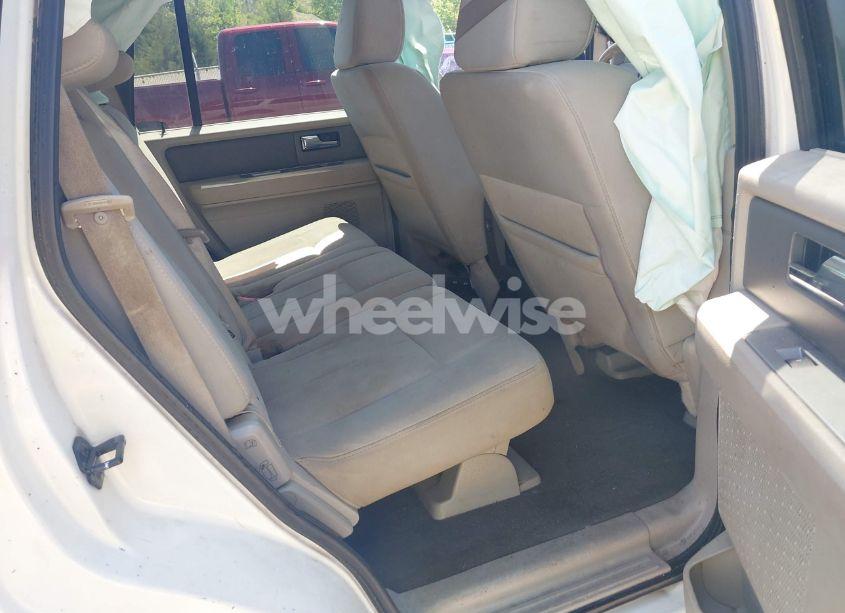 Photo 8 of 2008 Ford Expedition XLT (VIN 1FMFU15508LA38505)