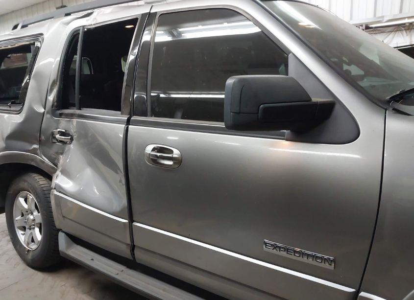 Photo 14 of 2008 Ford Expedition XLT (VIN 1FMFU15508LA81905)