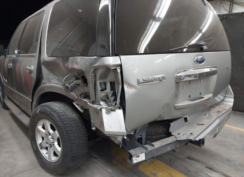 Photo 6 of 2008 Ford Expedition XLT (VIN 1FMFU15508LA81905)