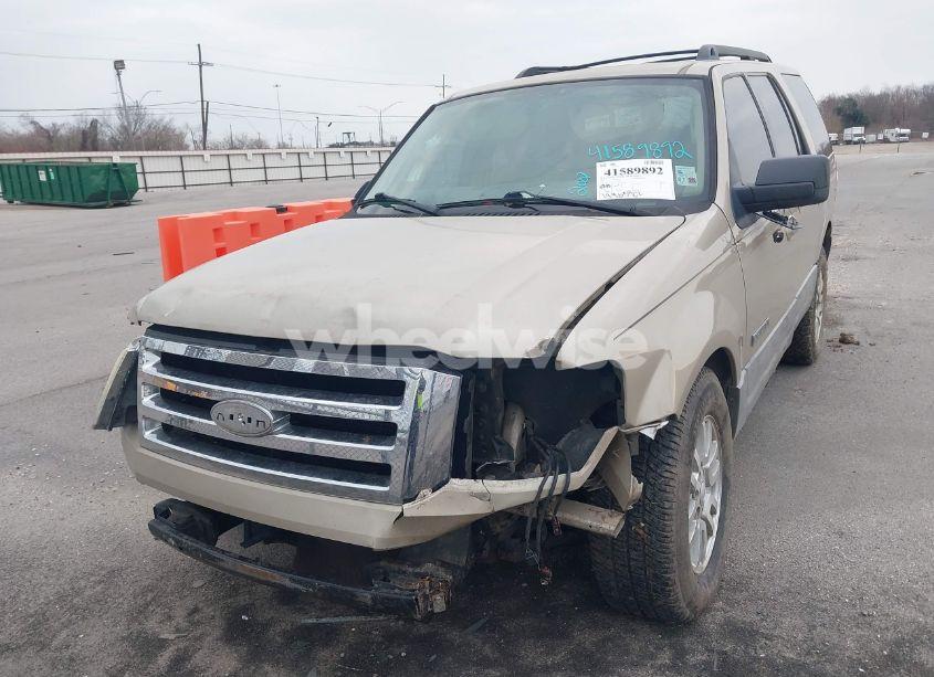 Photo 6 of 2007 Ford Expedition XLT (VIN 1FMFU15517LA64268)