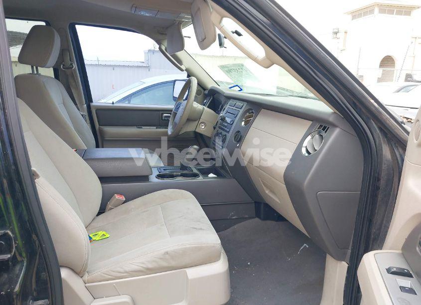 Photo 5 of 2007 Ford Expedition XLT (VIN 1FMFU15527LA04953)