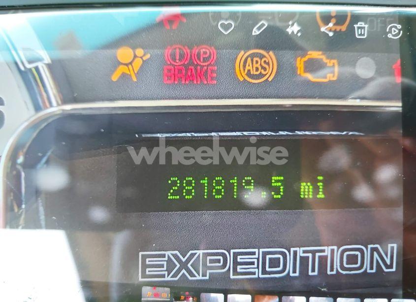 Photo 7 of 2008 Ford Expedition XLT (VIN 1FMFU15528LA43415)