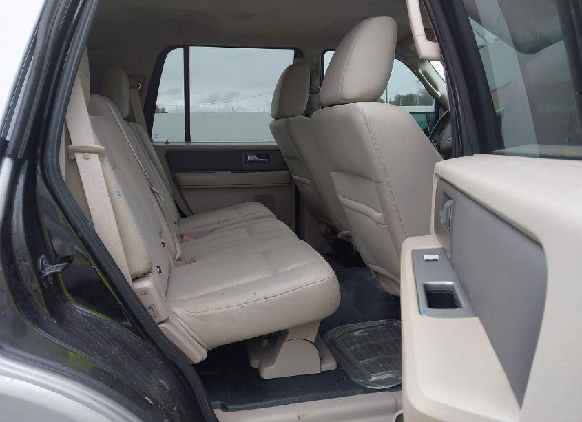 Photo 8 of 2009 Ford Expedition XLT (VIN 1FMFU15539EB03174)