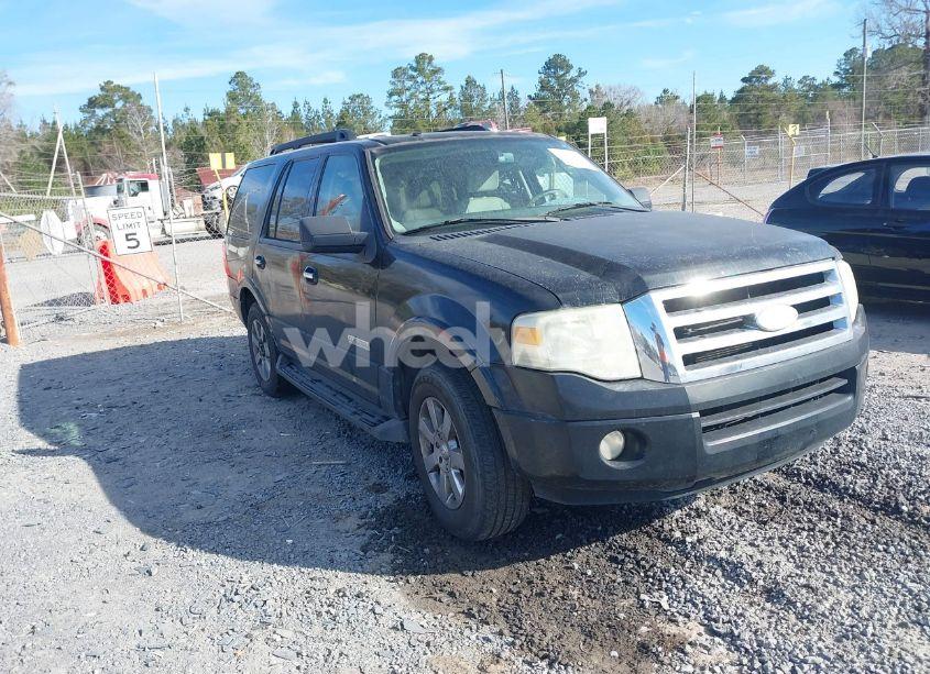 2008 Ford Expedition XLT (VIN 1FMFU15548LA06091) main photo