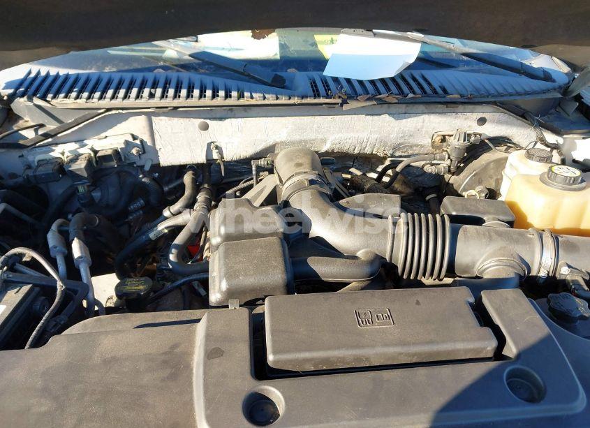 Photo 10 of 2008 Ford Expedition XLT (VIN 1FMFU15548LA86332)