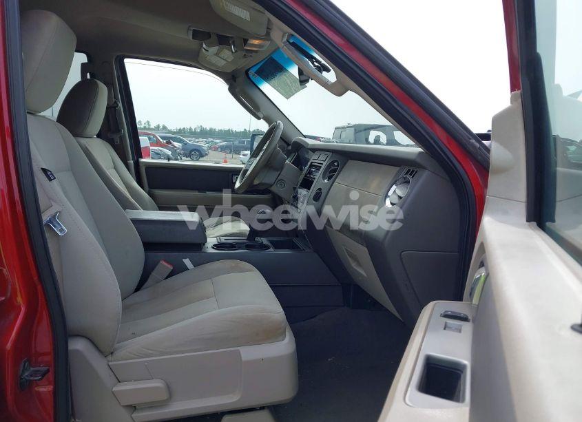 Photo 5 of 2009 Ford Expedition XLT (VIN 1FMFU15549LA02575)