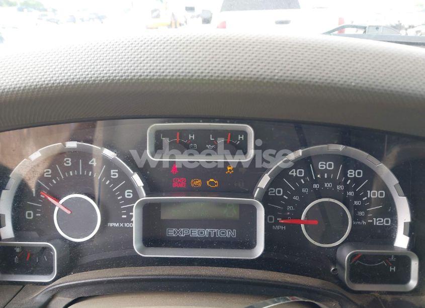 Photo 7 of 2009 Ford Expedition XLT (VIN 1FMFU15549LA02575)