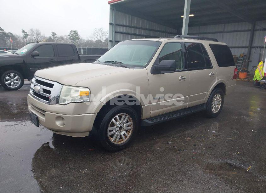 Photo 2 of 2008 Ford Expedition XLT (VIN 1FMFU15558LA41660)