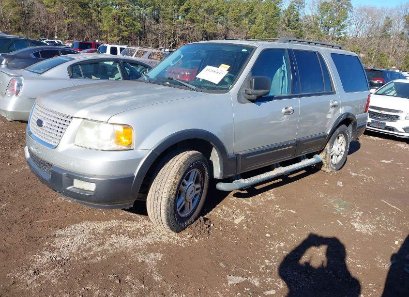 Photo 2 of 2006 Ford Expedition XLT/XLT SPORT (VIN 1FMFU15566LA33399)