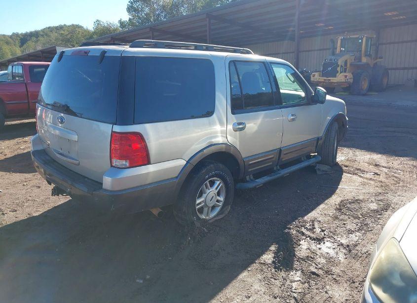 Photo 4 of 2006 Ford Expedition XLT/XLT SPORT (VIN 1FMFU15566LA33399)