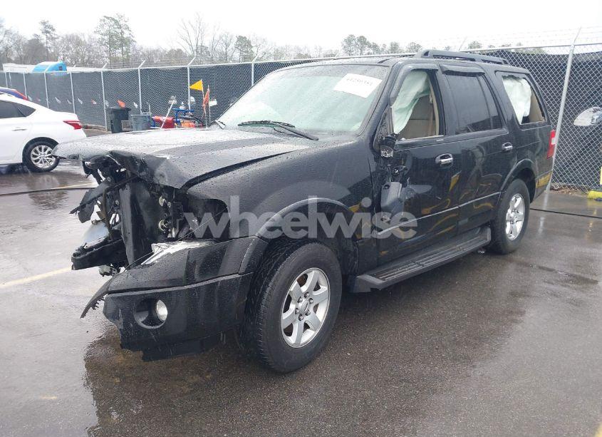 Photo 2 of 2008 Ford Expedition XLT (VIN 1FMFU15568LA77308)
