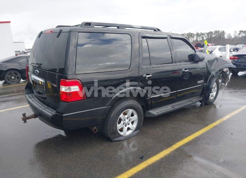 Photo 4 of 2008 Ford Expedition XLT (VIN 1FMFU15568LA77308)