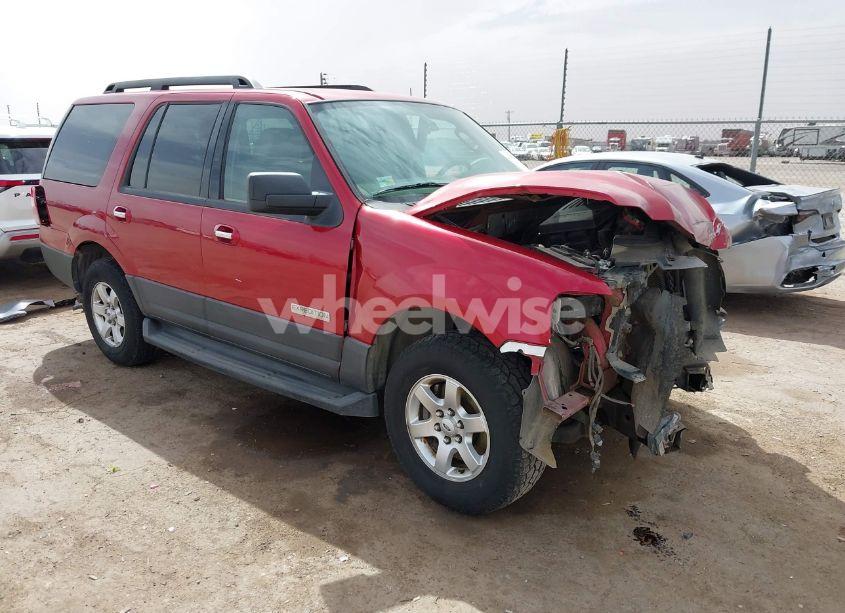 2007 Ford Expedition XLT (VIN 1FMFU15577LA01336) main photo