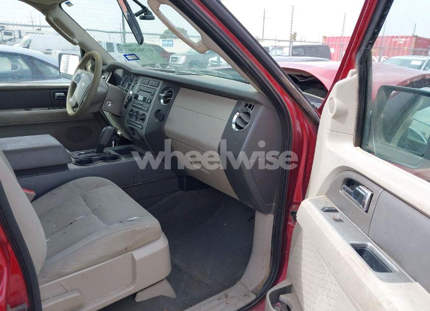 Photo 5 of 2007 Ford Expedition XLT (VIN 1FMFU15577LA01336)