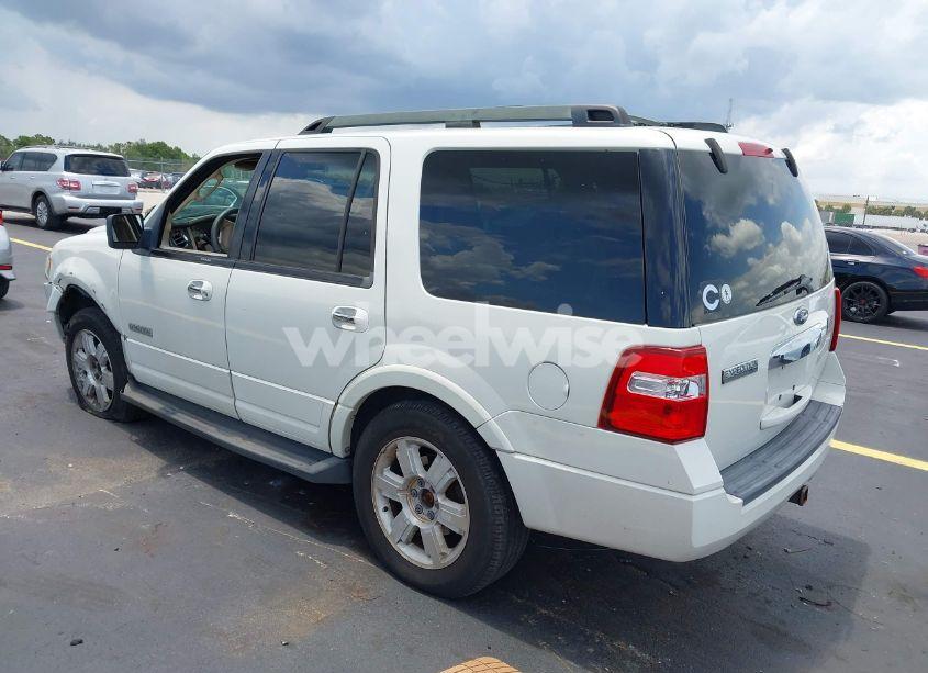 Photo 3 of 2008 Ford Expedition XLT (VIN 1FMFU15578LA12953)