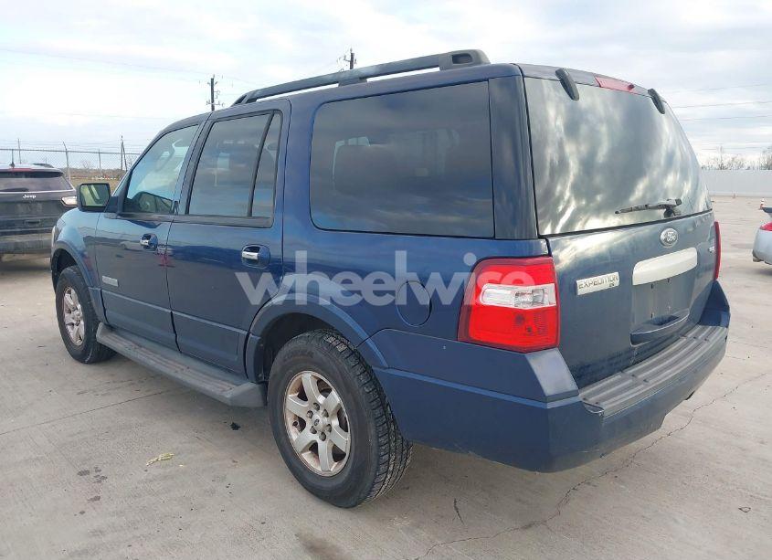 Photo 3 of 2008 Ford Expedition XLT (VIN 1FMFU15578LA71176)