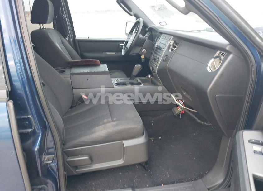 Photo 5 of 2008 Ford Expedition XLT (VIN 1FMFU15578LA71176)