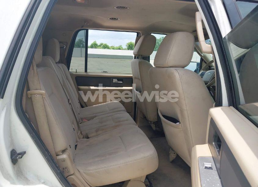 Photo 8 of 2008 Ford Expedition XLT (VIN 1FMFU15588LA74247)