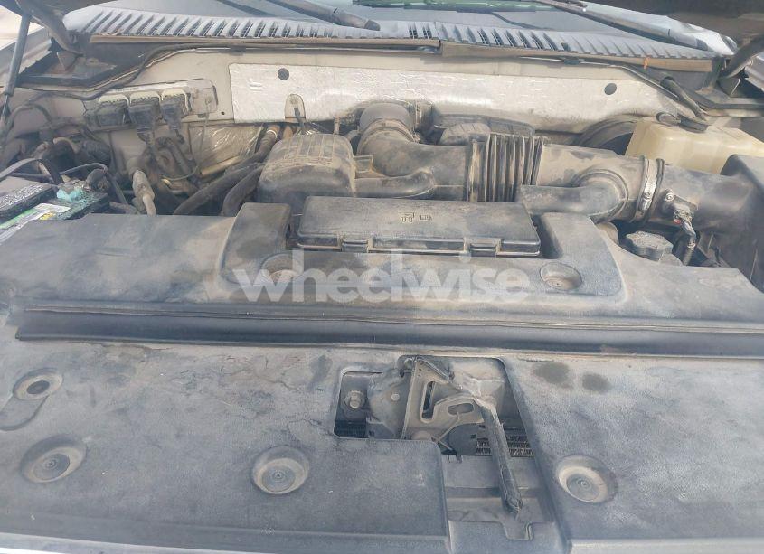 Photo 10 of 2009 Ford Expedition XLT (VIN 1FMFU15589LA14700)