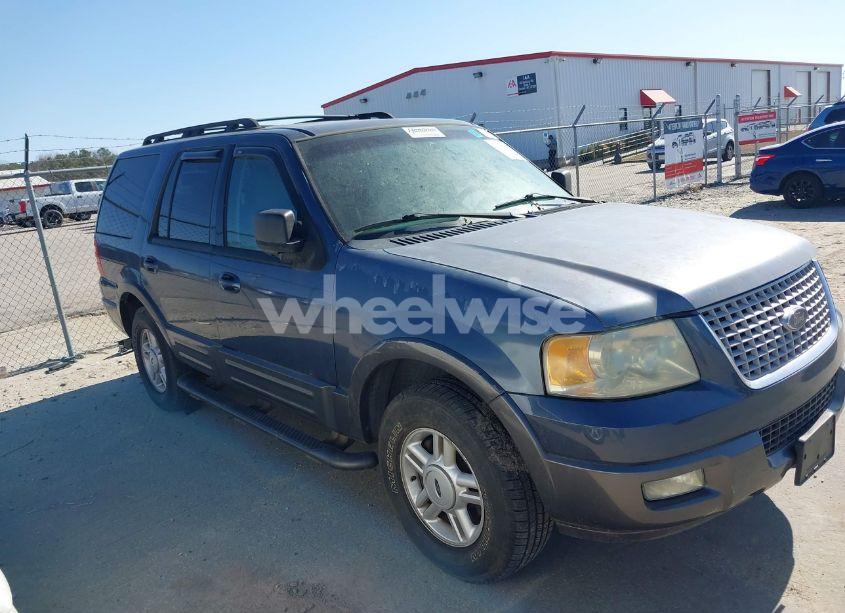 Photo 16 of 2005 Ford Expedition XLT (VIN 1FMFU155X5LB02660)