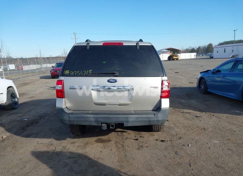Photo 16 of 2007 Ford Expedition XLT (VIN 1FMFU155X7LA89024)