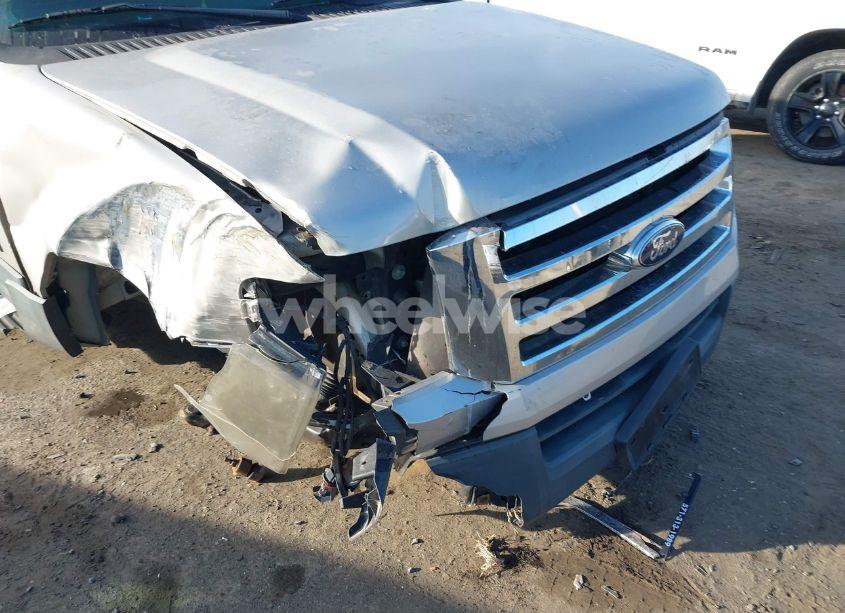 Photo 6 of 2007 Ford Expedition XLT (VIN 1FMFU155X7LA89024)