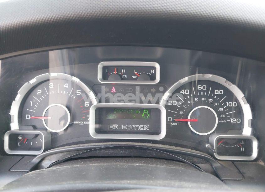 Photo 7 of 2008 Ford Expedition XLT (VIN 1FMFU155X8LA50015)