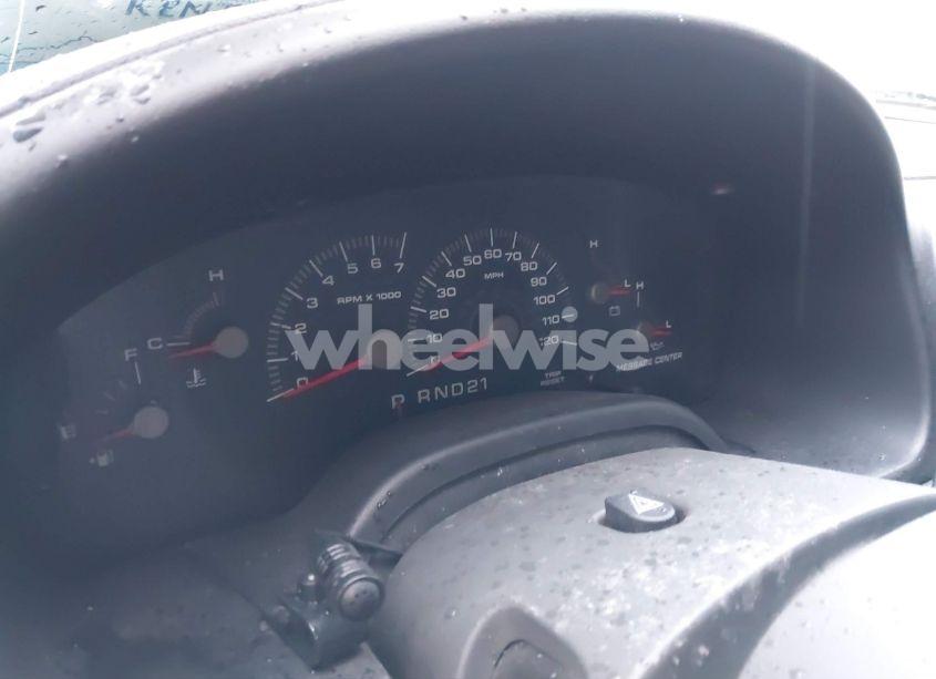 Photo 7 of 2003 Ford Expedition XLT (VIN 1FMFU15L43LC27293)