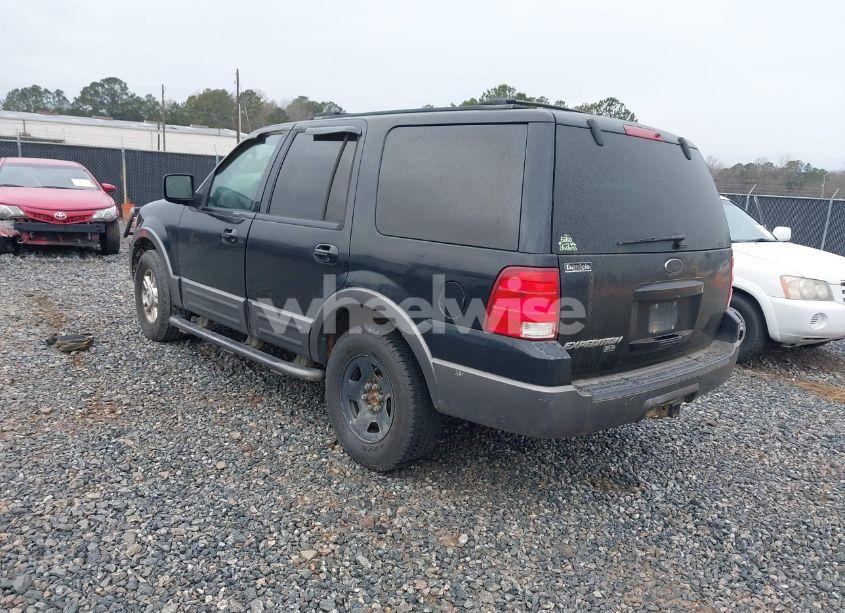 Photo 3 of 2004 Ford Expedition XLT (VIN 1FMFU15L64LA82887)