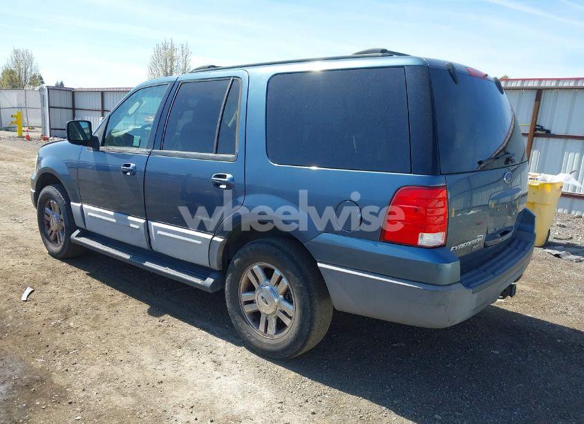 Photo 3 of 2003 Ford Expedition XLT (VIN 1FMFU15L93LB76356)