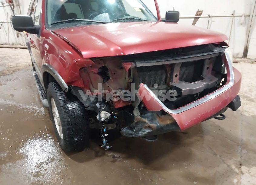 Photo 6 of 2005 Ford Expedition NBX/XLT (VIN 1FMFU16505LA35324)