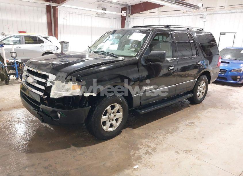 Photo 2 of 2007 Ford Expedition XLT (VIN 1FMFU16507LA88124)