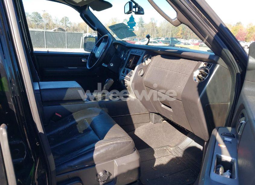 Photo 5 of 2007 Ford Expedition XLT (VIN 1FMFU16517LA55357)