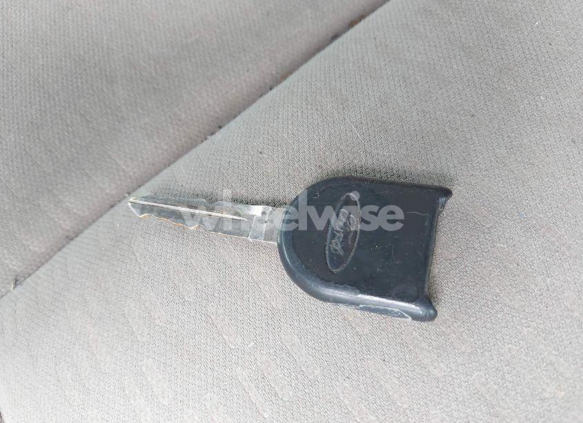 Photo 11 of 2007 Ford Expedition XLT (VIN 1FMFU16537LA08136)