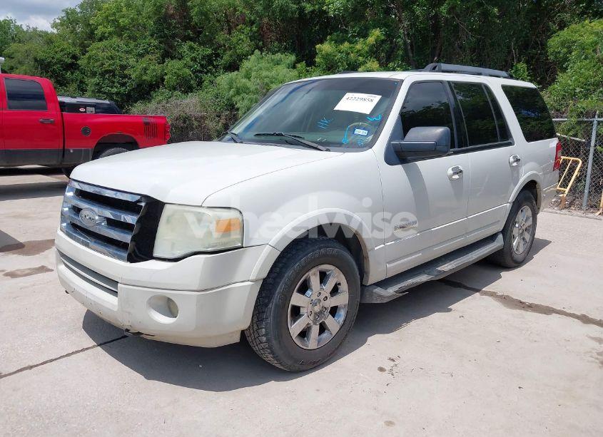 Photo 2 of 2008 Ford Expedition XLT (VIN 1FMFU16538LA69522)