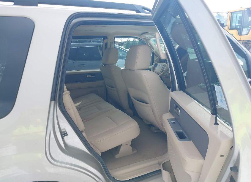 Photo 8 of 2007 Ford Expedition XLT (VIN 1FMFU16547LA94301)