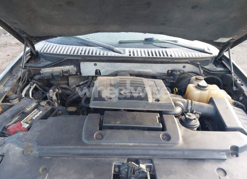 Photo 10 of 2007 Ford Expedition XLT (VIN 1FMFU16557LA93531)