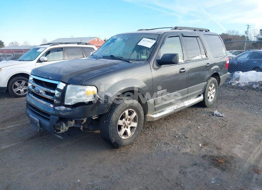 Photo 2 of 2007 Ford Expedition XLT (VIN 1FMFU16557LA93531)