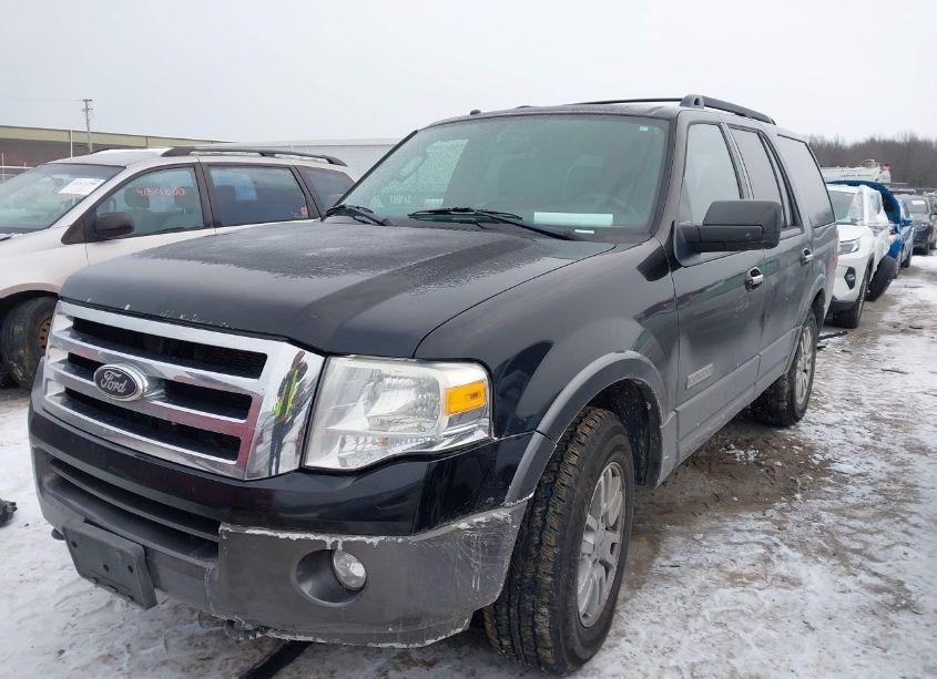 Photo 2 of 2007 Ford Expedition XLT (VIN 1FMFU16567LA73966)