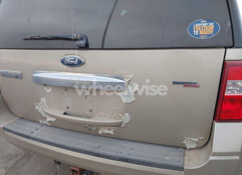 Photo 11 of 2008 Ford Expedition XLT (VIN 1FMFU16578LA42937)